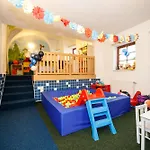 Modrasek Hotel *