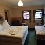 Modrasek Hotel *