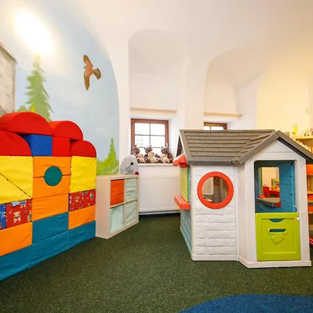 Hotel Modrásek *